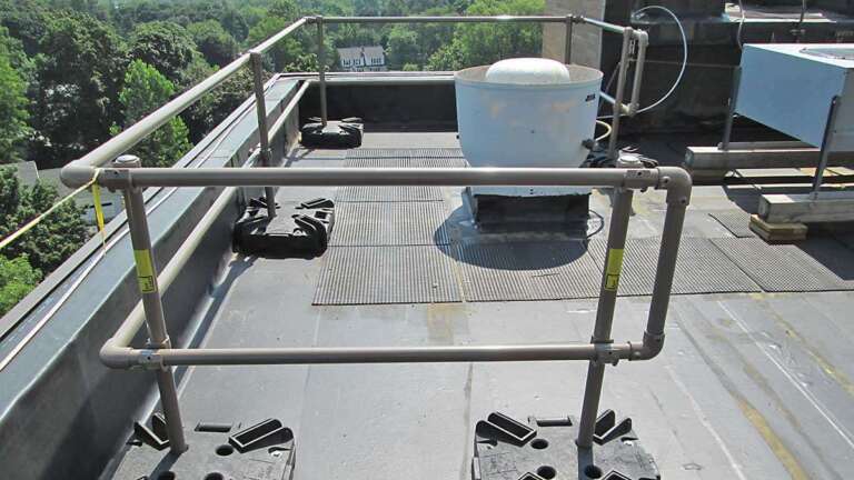 Mobile Rooftop Fall Safety Guardrail - Flexible Lifeline Systems